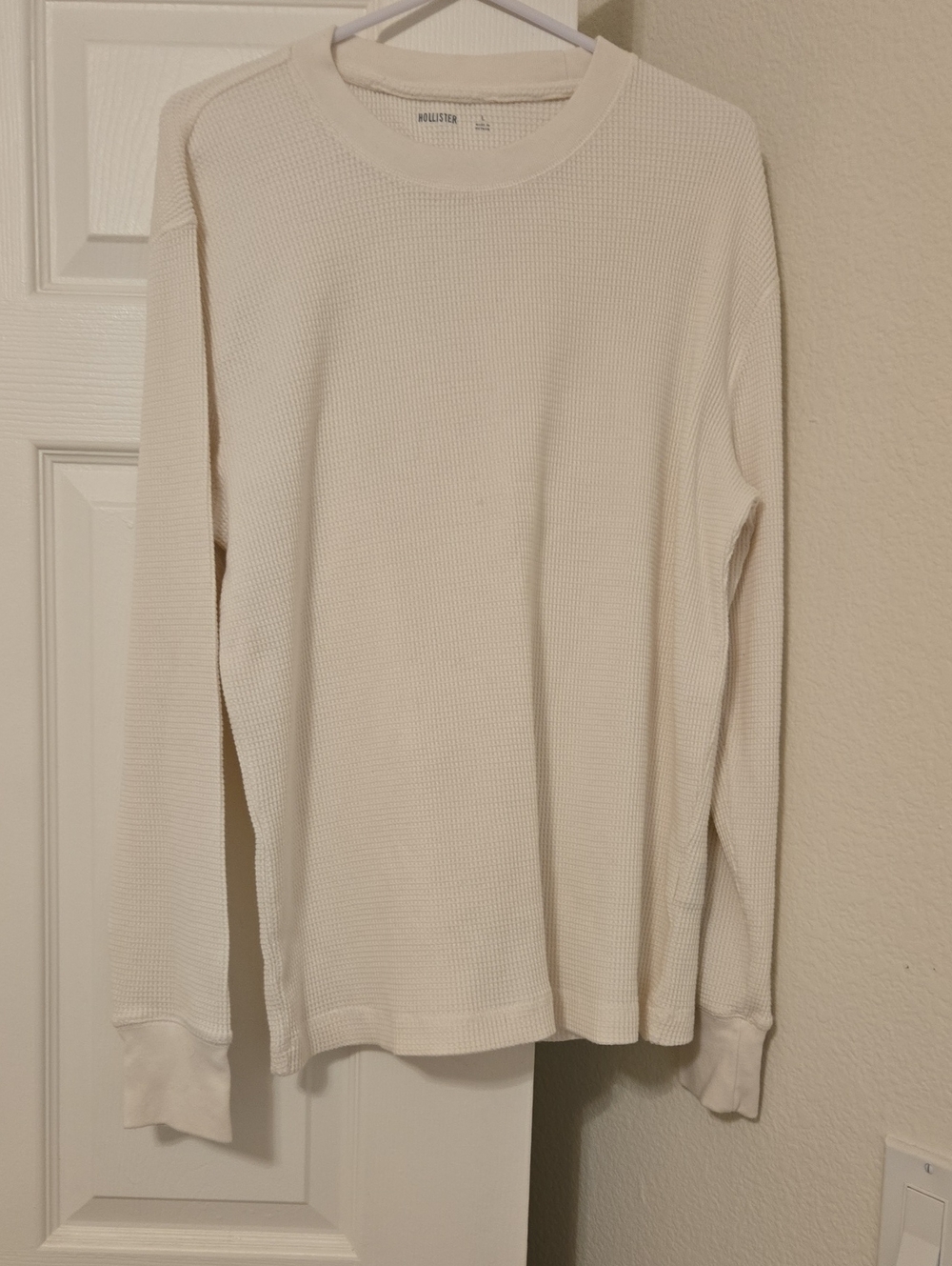 Hollister Mens Cream Waffle-Knit Long Sleeve Sweater Size L NWOT